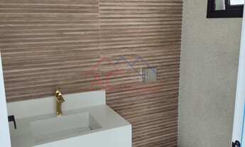 Imagem 5: 3 dormitórios, 1 suítes, 2 banheiro, 4 vagas na garagem