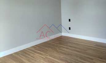 Imagem 3: 3 dormitórios, 1 suítes, 2 banheiro, 4 vagas na garagem