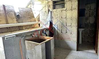 Imagem 4: 2 dormitórios, 1 banheiros, 1 vaga na garagem