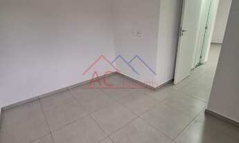 Imagem 2: 2 dormitórios, 1 banheiros, 1 vaga na garagem, 46M² de Área Construída