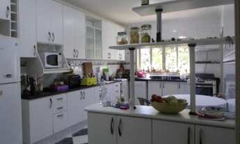 Imagem 7: 5 dormitórios, 1 suítes, 6 banheiro, 3 vagas na garagem, 6500M² de Área Construída