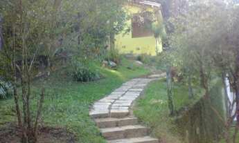 Imagem 7: 4 dormitórios, 1 suítes, 3 banheiro, 4 vagas na garagem