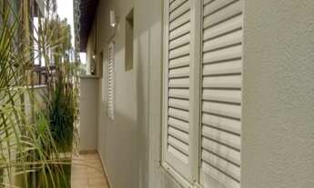 Imagem 3: 4 dormitórios, 2 suíte, 5 banheiro, 3 vagas na garagem, 600M² de Área Construída