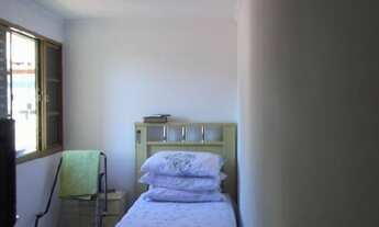 Imagem 3: 4 dormitórios, 2 banheiro, 2 vagas na garagem, 155M² de Área Construída