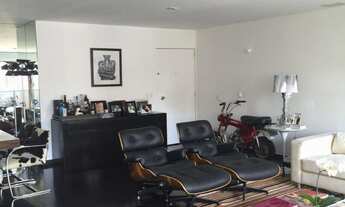 Imagem 2: 3 dormitórios, 1 suítes, 1 banheiros, 2 vagas na garagem