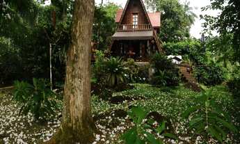 Imagem: Chalé em Penedo