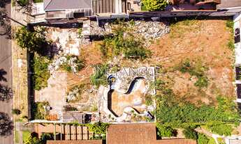 Imagem 3: Confiancce Imóveis vende: Excelente e amplo terreno, plano, em localização privilegiada no