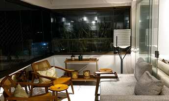 Imagem 2: Apartamento alto padrão, 3 suítes, 3 vagas, dependência, varanda gourmet, reformado, fino