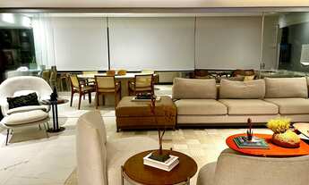 Imagem 7: Apartamento alto padrão, 3 suítes, 3 vagas, dependência, varanda gourmet, reformado, fino