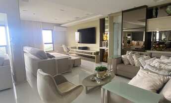 Imagem 4: Apartamento alto padrão no LUMNO Greenville, 276m², nascente, vista mar, andar alto, 4 suí