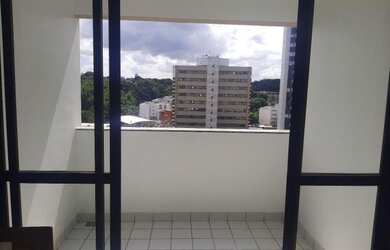 Imagem 2: Apartamento a venda, 75m², excelente localização, 3/4, ar condicionado, andar alto, 1 suít