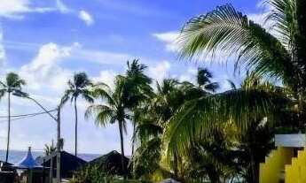 Imagem: Village, Guarajuba, pé na areia, 84m²