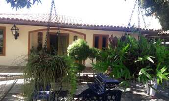 Imagem 2: Casa alto padrão 1.491m² área total, 5/4, climatizado, varandas, pomar, 4 suítes, salas, a