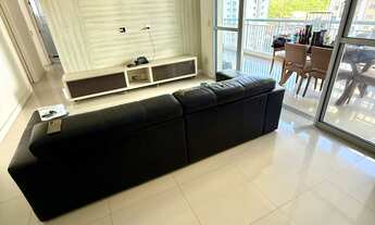 Imagem: Ikê Imbuí 109m², porcelanato, móveis