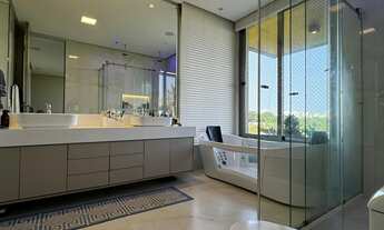 Imagem 4: Mansão no Cond Quinta do Candeal 733m², fino acabamento, duplex, 4 suítes com closet, hidr