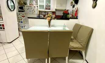 Imagem 2: Pituba 62m², 2 quartos, móveis planejados, sala, cozinha, varanda no quarto, nascente, áre