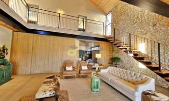 Imagem: Residência de Luxo em Condomínio à Venda