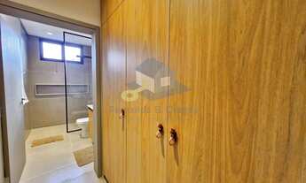 Imagem 7: Residência de Luxo em Condomínio à Venda em Campinas-SP: 4 Suítes, 5 Banheiros e 434m² de