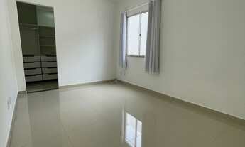 Imagem 6: Casa no Sim, 3 Quartos, Suíte, Dependência, Garagem Coberta, para Venda, no Condomínio Acq