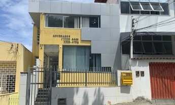 Imagem: Prédio comercial para Venda em rua pública