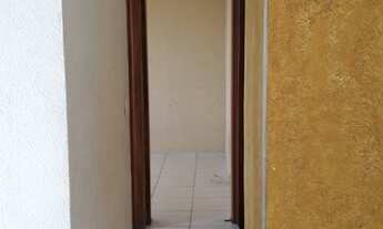 Imagem 3: 2 dormitórios, 1 banheiros, 1 vaga na garagem, 51M² de Área Construída