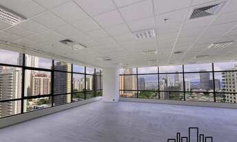 Imagem 7: Oportunidade! Espaço Comercial de 1.150,00m² em Alphaville - Visite Já