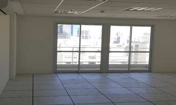 Imagem: Escritório Moderno de 460 m² na Faria