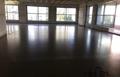 Imagem 2: Andar corporativo para locação em ótimo edifício AAA na Chucri