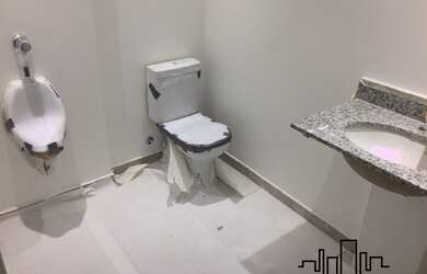 Imagem 3: Andar corporativo para locação em ótimo edifício AAA na Chucri