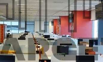 Imagem: Sala Comercial Mobiliada de 1.695m² para