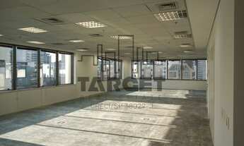 Imagem: Conjunto Comercial de 196m² para Investimento