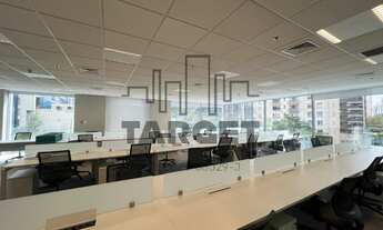 Imagem 3: Excelente Conjunto Comercial Mobiliado com 2.214 m² na Nova Faria Lima