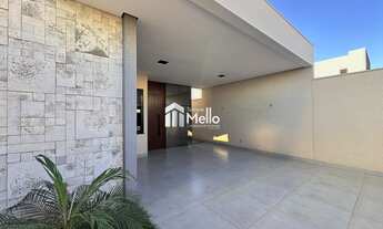 Imagem 2: Imperdível Casa à Venda em Umuarama-PR, Bairro Parque Residencial Interlagos, 3 Quartos, 1