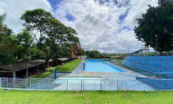 Imagem 6: Chácara de luxo à venda em Umuarama-PR, no bairro Estrada Pavão: piscina, área gourmet e a