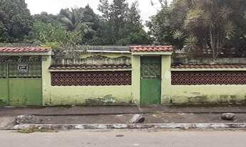 Imagem: Casa linear com muito terreno em Chaperó