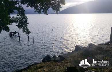 Imagem 7: Terreno de frente para o mar, próximo ao Centro de Mangaratiba/RJ