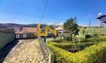 Imagem 4: Casa á venda em São Lourenço - MG