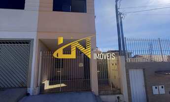 Imagem: CASA A VENDA EM SÃO LOURENÇO- MG