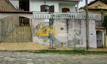 Imagem: CASA A VENDA EM SÃO LOURENÇO- MG