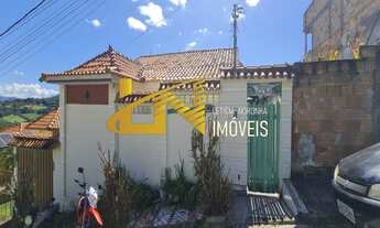 Imagem: Casa á venda em São Lourenço - MG