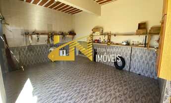 Imagem 3: Casa á venda em bairro nobre