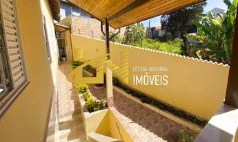 Imagem 4: Casa á venda em bairro nobre