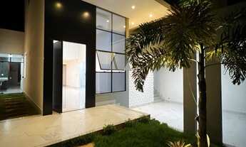 Imagem 1: CASA ÚNICA NO LOTE COM APROXIMADAMENTE 200M²