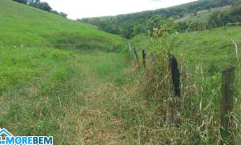 Imagem 5: SÍTIO RURAL LOCALIZADO NO VALE VERDE, IPABA- MG 04 ALQUEIRES COMPOSTO POR: CURRAL, CASA, M