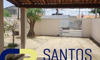 Imagem 5: Casa com 3 dormitórios sendo uma suíte, localizada no encantador bairro Jardim Amanda I em