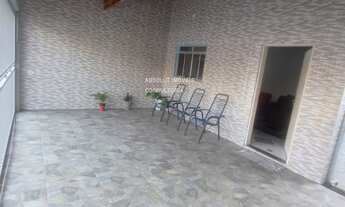 Imagem: 2 dormitórios, 1 suítes, 2 vagas na garagem