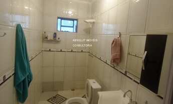 Imagem 2: 2 dormitórios, 1 suítes, 2 vagas na garagem, 175M² de Área Total