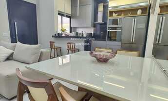 Imagem 4: 3 dormitórios, 1 suítes, 2 banheiro, 2 vagas na garagem, 103M² de Área Construída