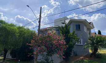 Imagem 3: 6 dormitórios, 3 suíte, 5 banheiro, 4 vagas na garagem, 290M² de Área Construída