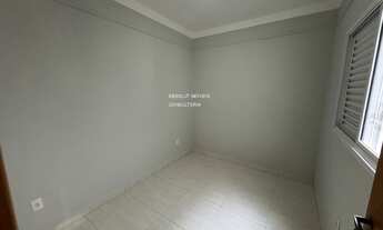 Imagem 2: 3 dormitórios, 1 suítes, 2 banheiro, 3 vagas na garagem, 118M² de Área Construída